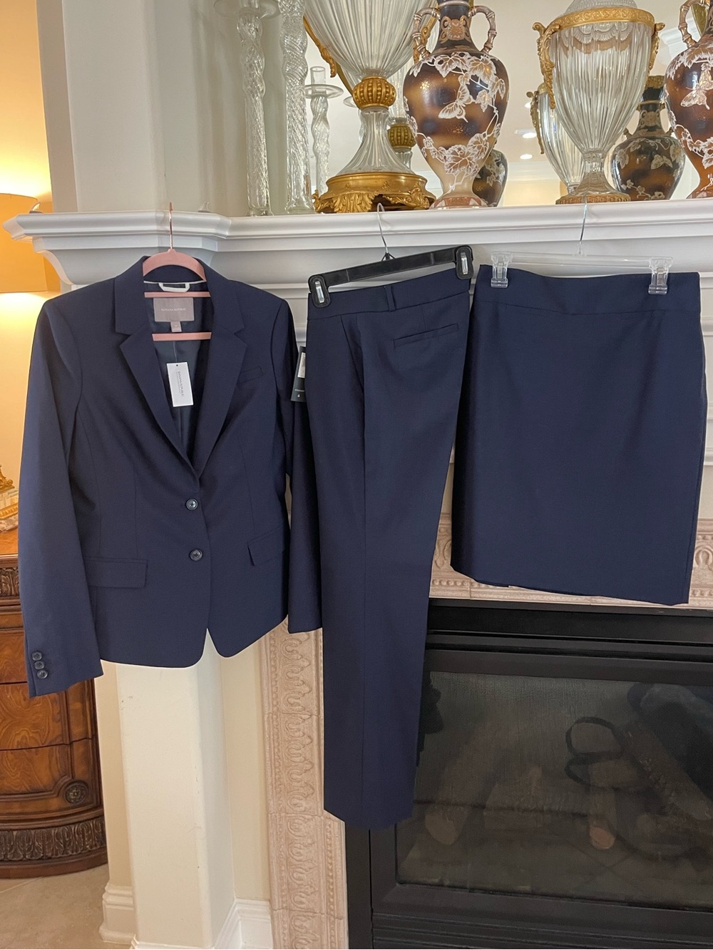 New Banana Republic suit- jacket, pants, & skirt🥀